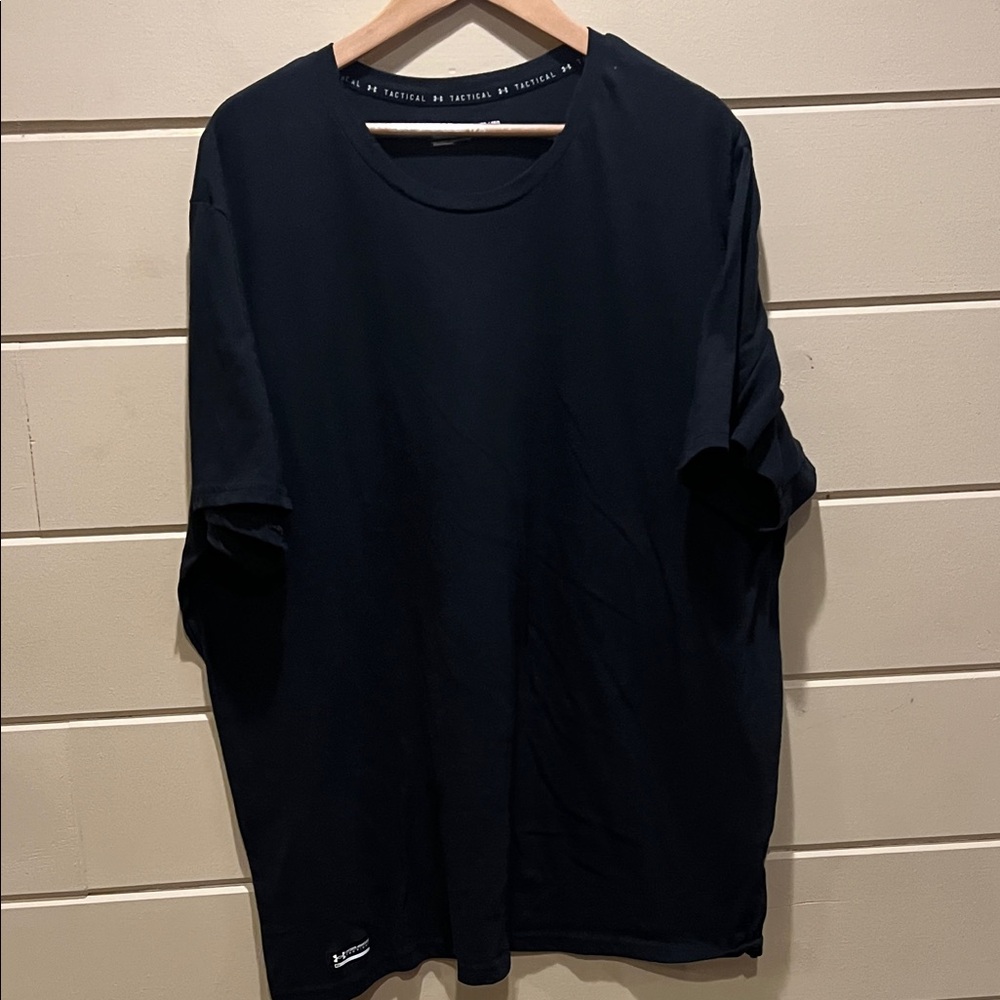 Under Armour Men's Black Short Sleeve Tee